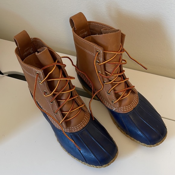 LL Bean Bean Boots 8” - Picture 2 of 5